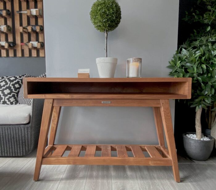 Outdoor teak console