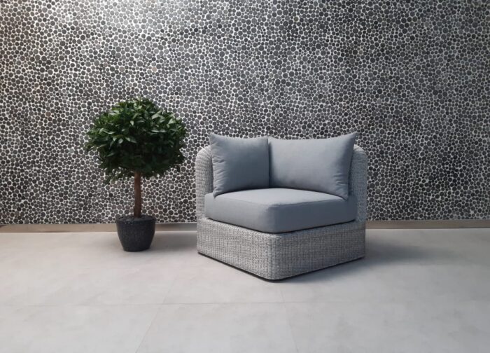 Oli & walt outdoor modular setting