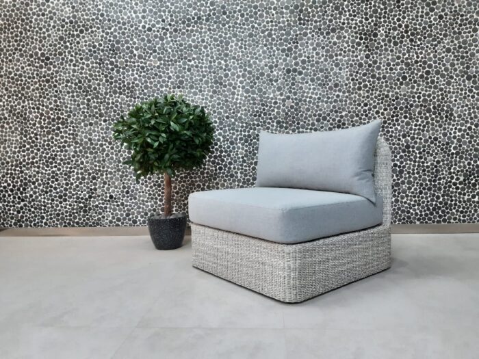 Oli & walt outdoor modular setting