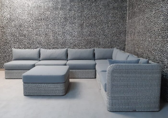 Oli & walt outdoor modular setting
