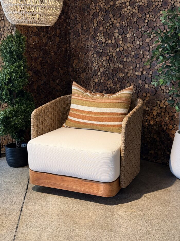 Provence Armchair - 1