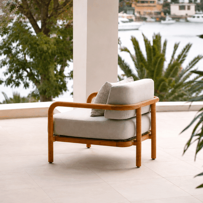 Lux Outdoor Armchair - 1