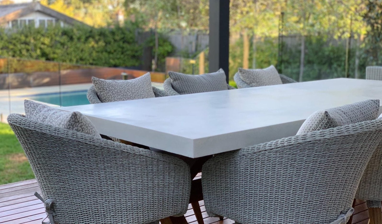 Concretediningtable 25 copy